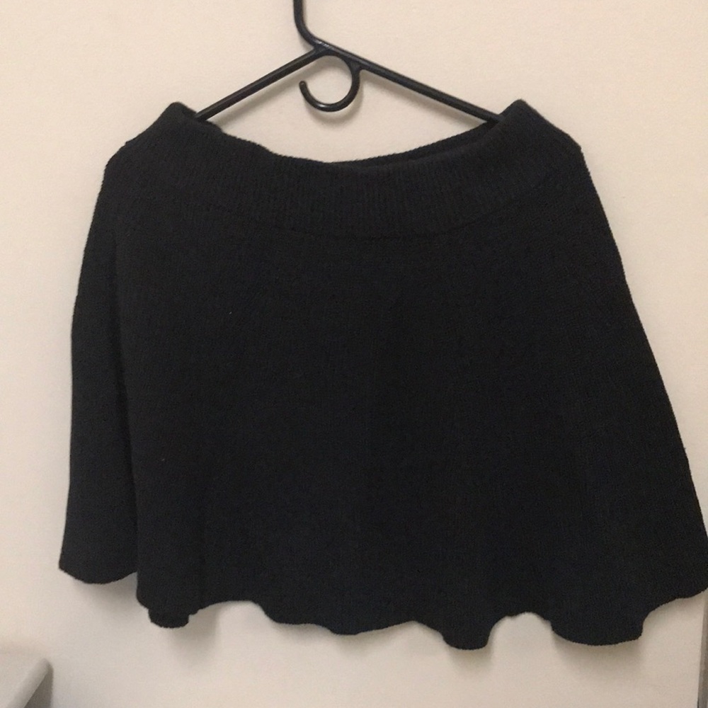 Black Gap knitted skater skirt